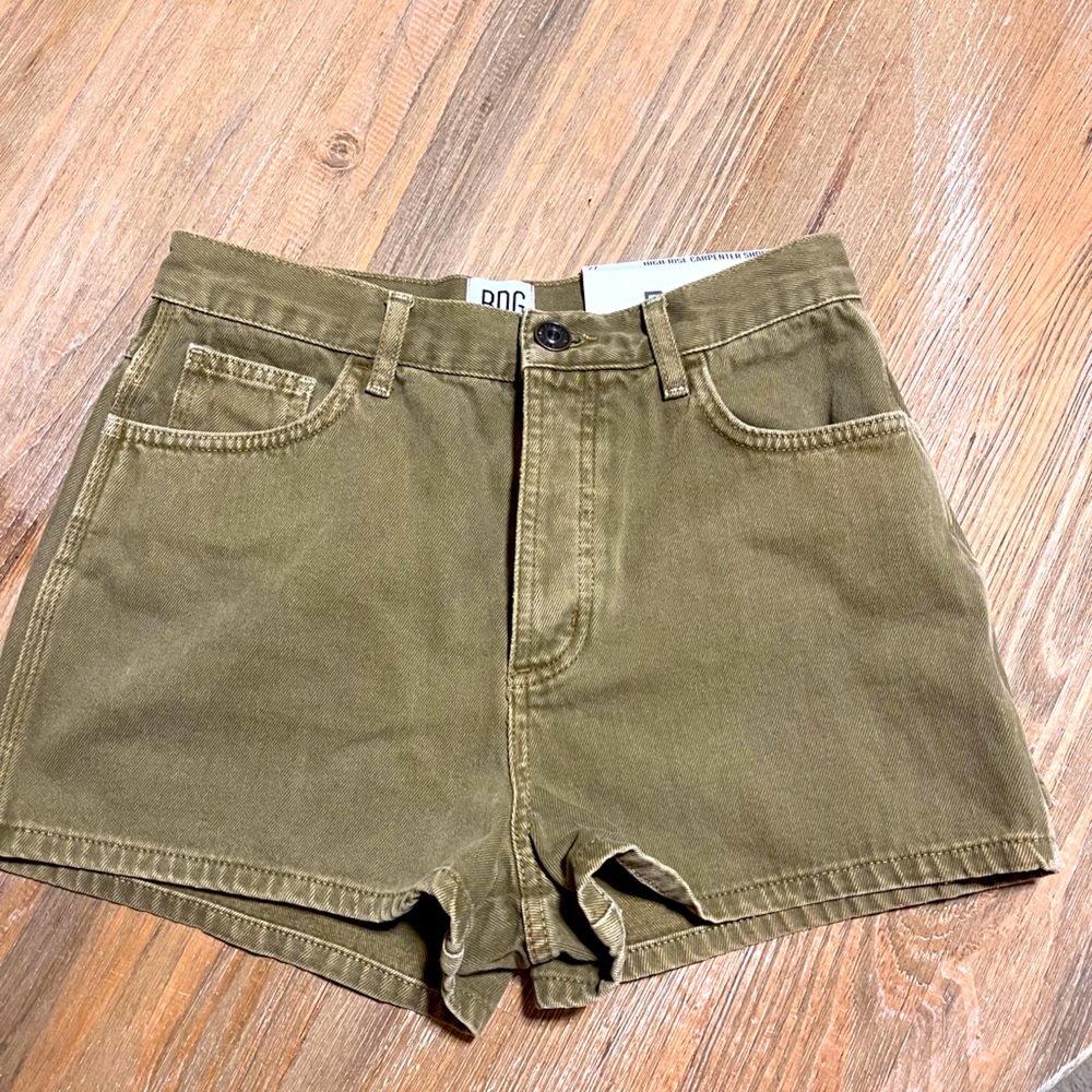 BDG ARMY GREEN HIGH RISE CARPENTER SHORTS- NEW